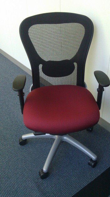9 to 5 strata chair, Office Furniture