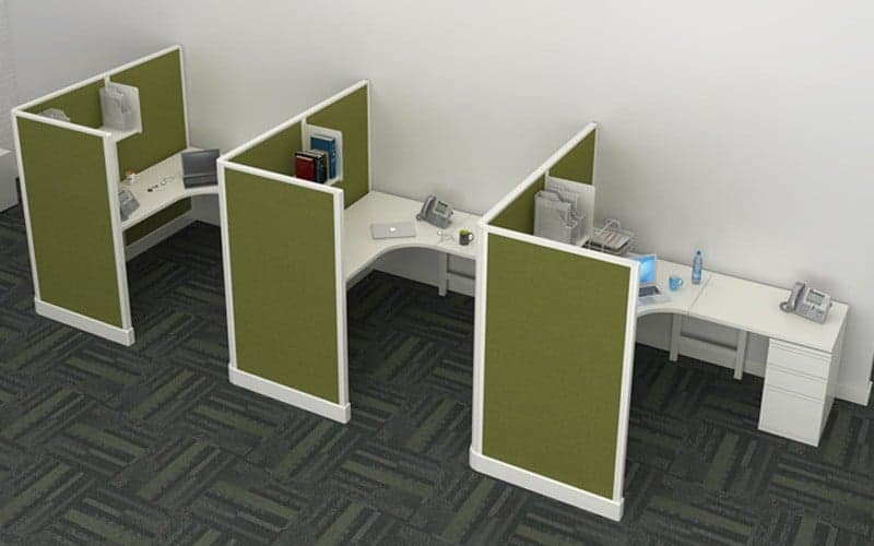 Cubicle with Privacy Panels