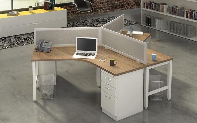 3 Person Workstation 120 Degree